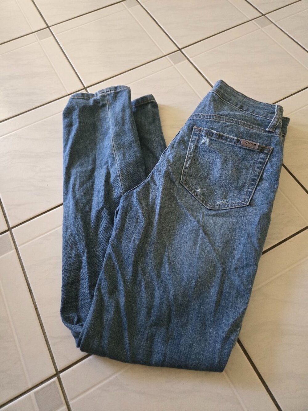 Joe's Jeans High Rise Straight Ankle Jeans Medium Blue Distressed 26